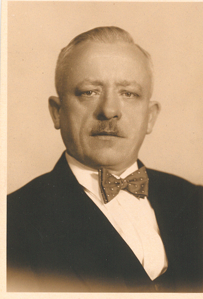 Julius Alois Hubička. Fotografie, © Městské
muzeum v Jaroměři. 
